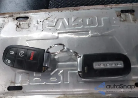 2020 Dodge Journey Crossroad from USA, damaged, VIN 3C4PDCGB3LT270973